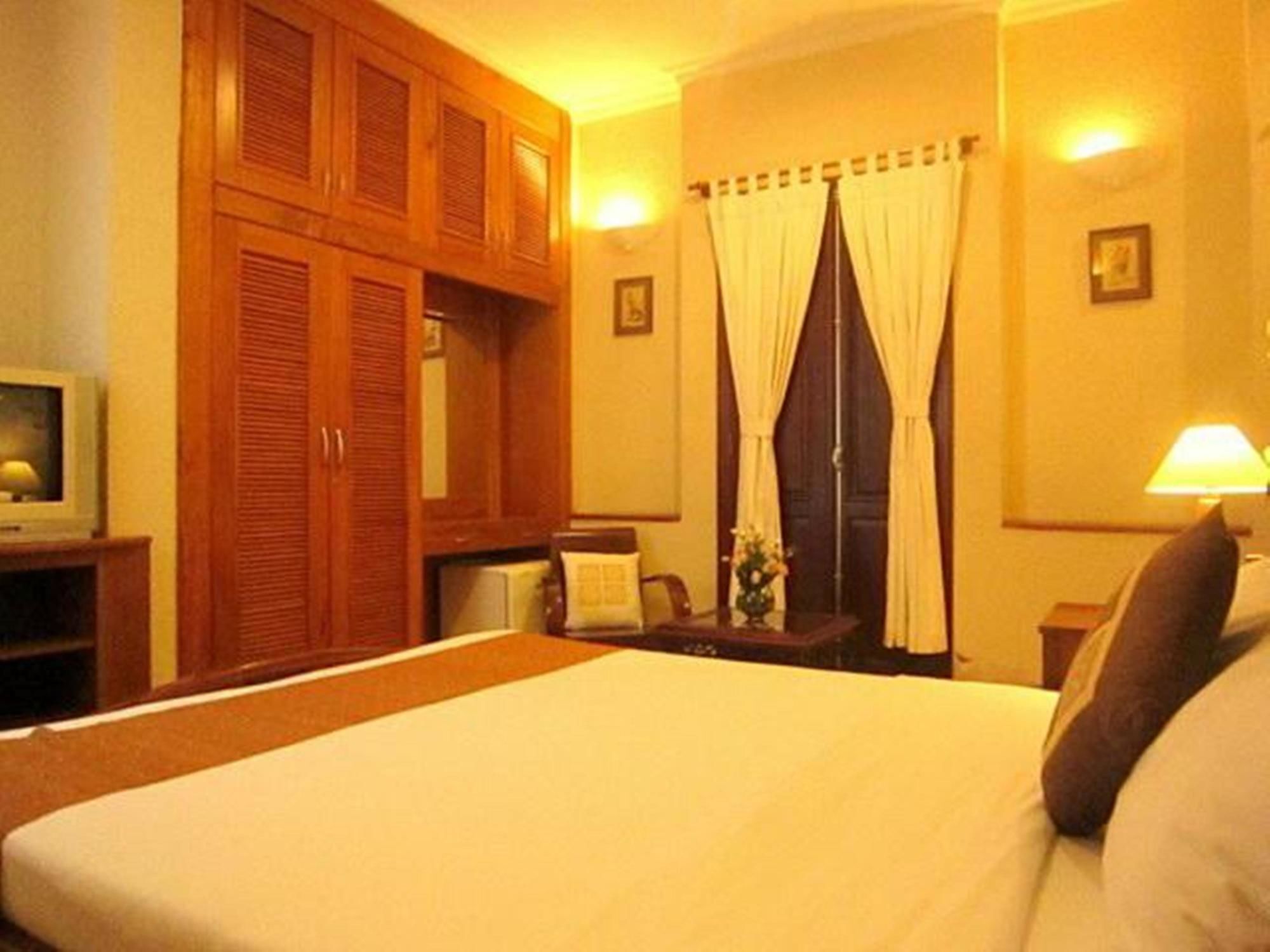 Cam Ly Boutique Apartment & Hotel Хошимін Екстер'єр фото