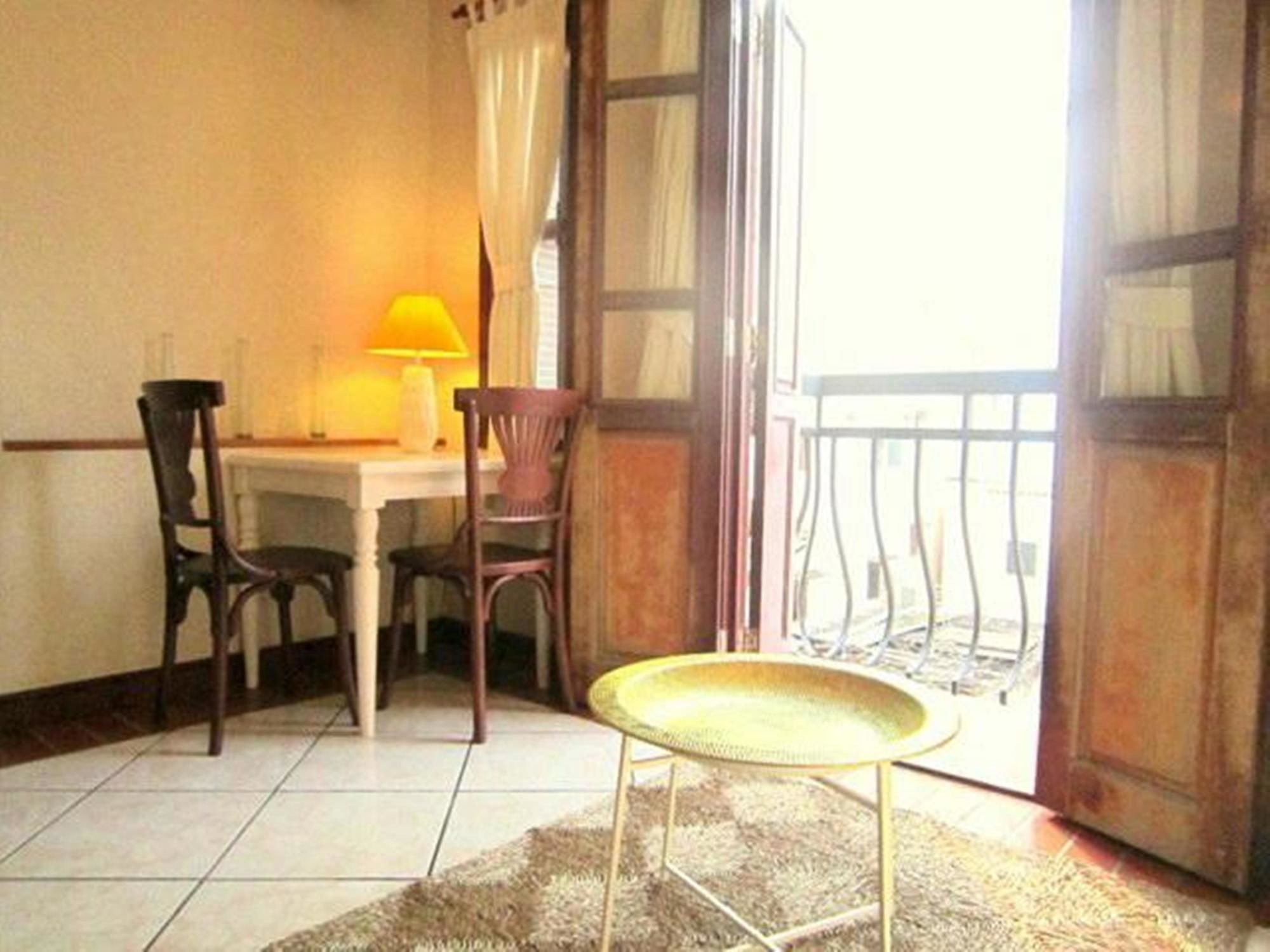 Cam Ly Boutique Apartment & Hotel Хошимін Екстер'єр фото